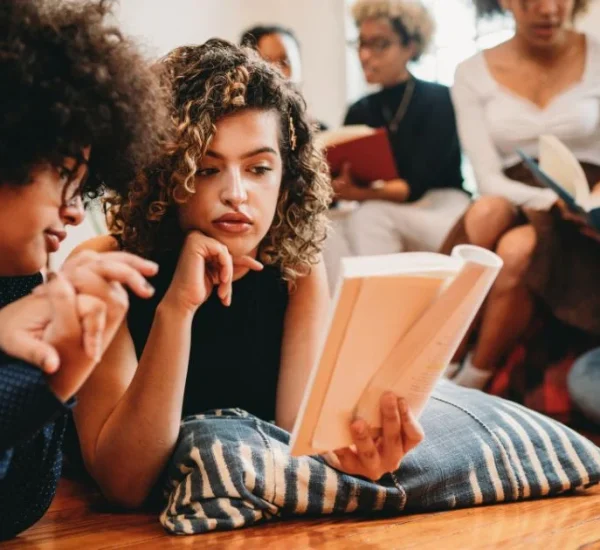 Book Club Guide for Better Social Reading